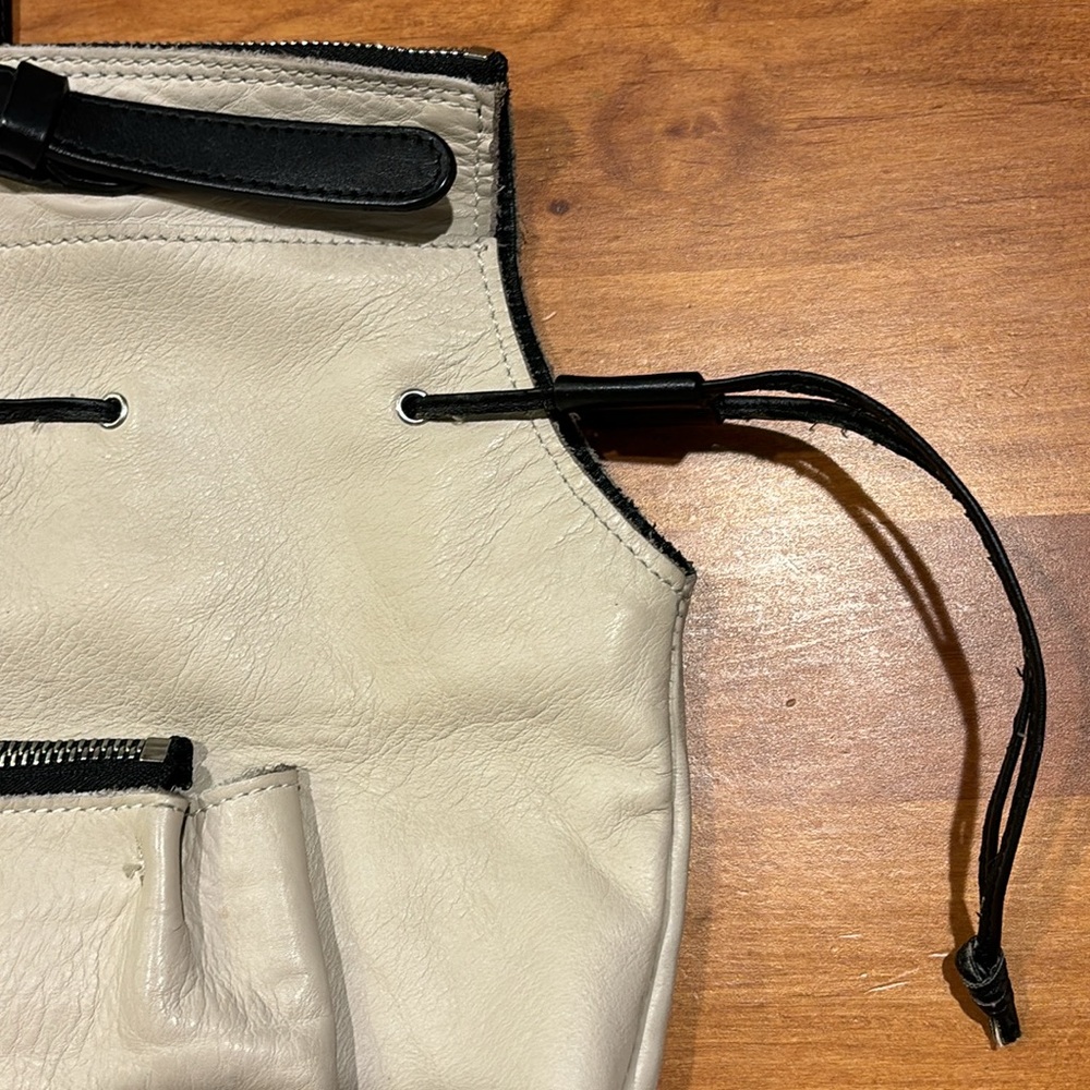 MARNI HOBO TOTE BAG SIDE CINCH SAND & BLACK LEATHER ZIP CLOSURE BOHO ITALY LUX🖤 - Picture 11 of 17